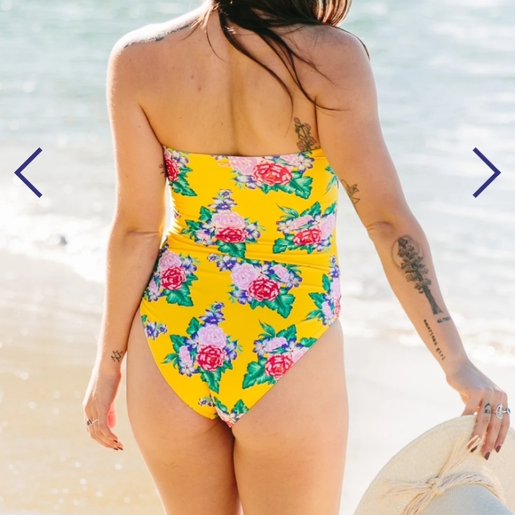 NWT OnePiece Swimming Suit 🏵️ - Picture 5 of 5